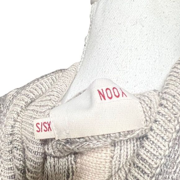 Anthropologie Yoon Delphine Wool Cashmere Blend Cable Knit Poncho Sweater - Picture 5 of 6